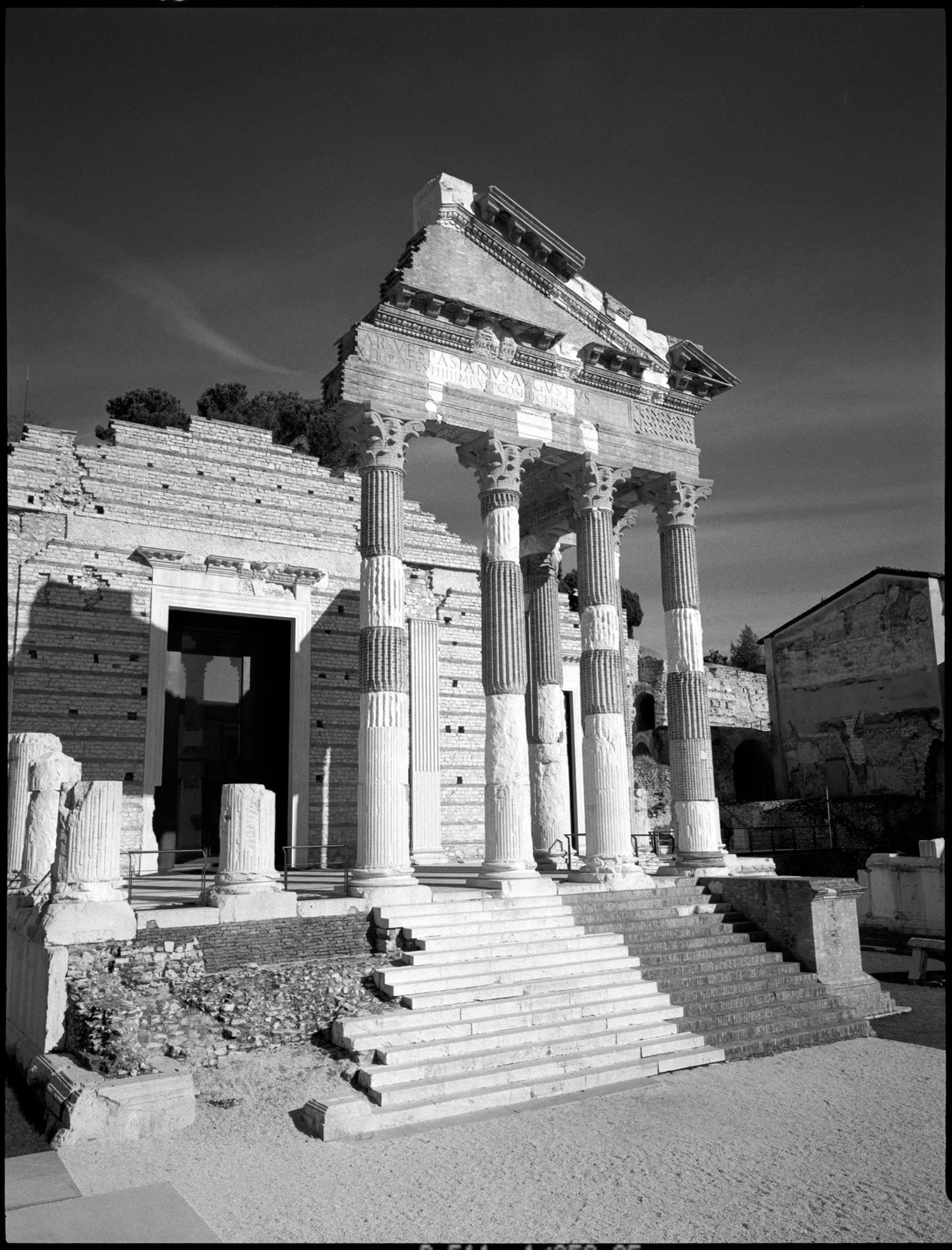 Ciao: image 20 of 24